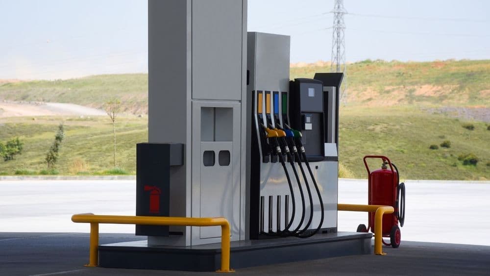 CNG Shortage Disrupts Taxi Operations in Tamil Nadu’s Erode, Namakkal