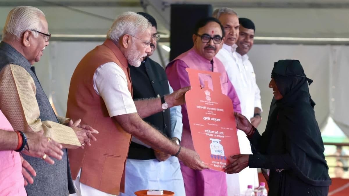 Pradhan-Mantri-Ujjwala-Yojana-Energdive-2025.jpg