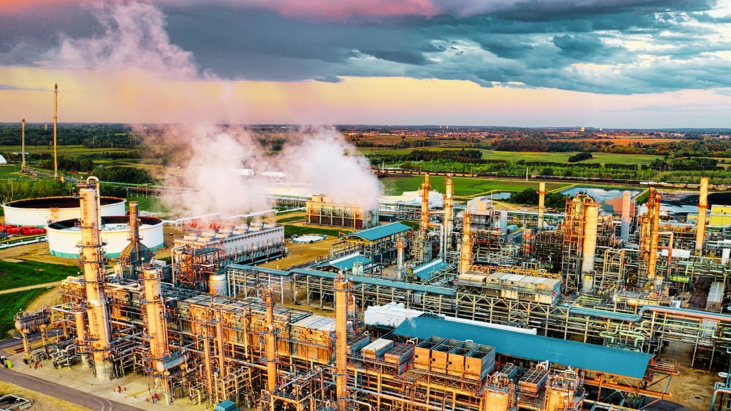 Cabinet Clears ₹79,459 Cr HPCL Rajasthan Refinery, Critical to Transport, Pharma & Packaging Sectors