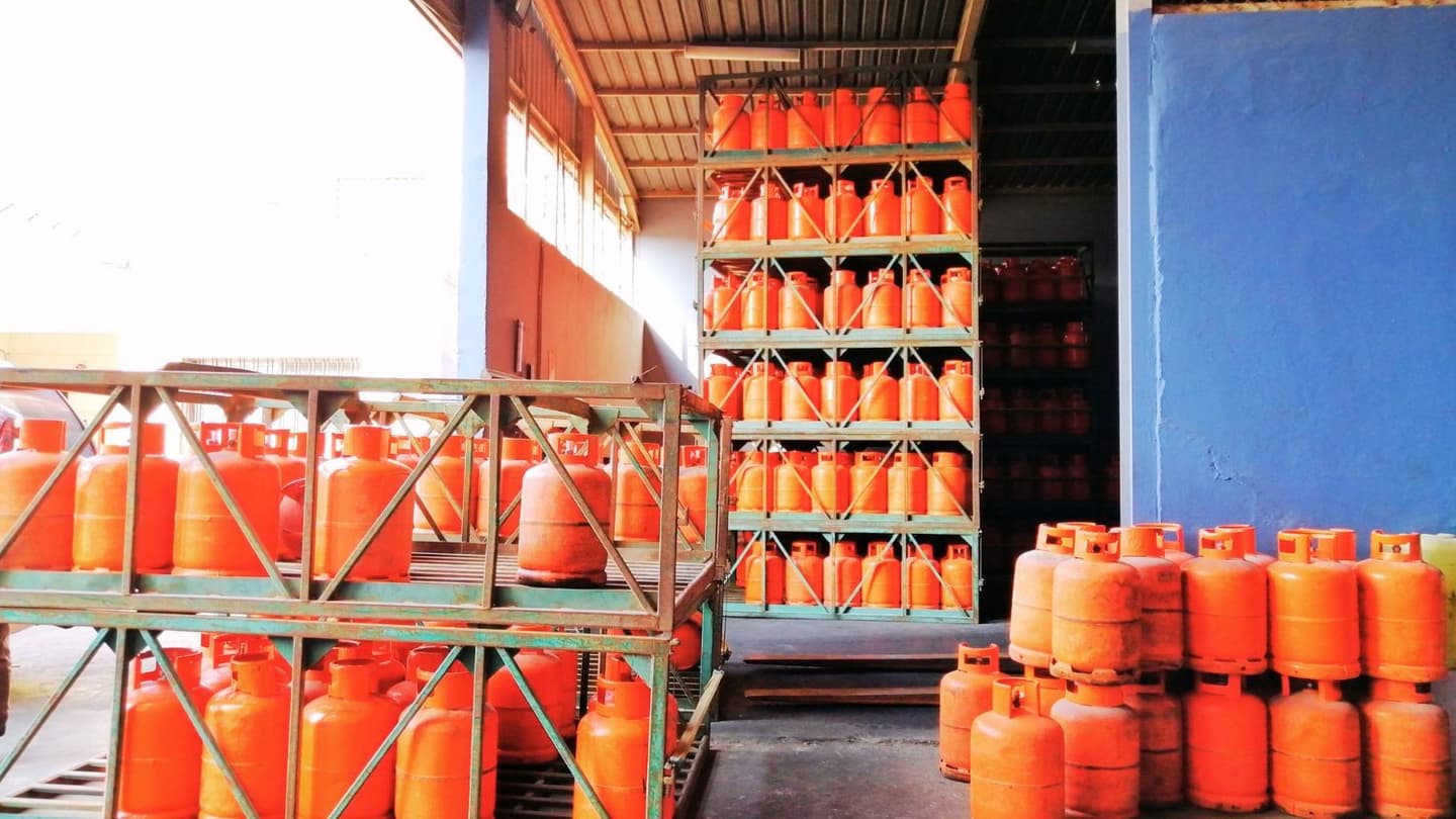 Centre Asks States to Consider Targeted 5-kg LPG Distribution