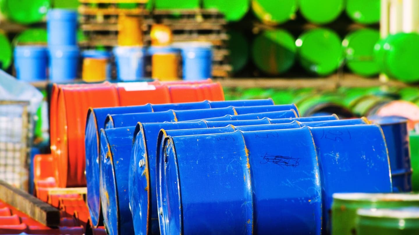 Govt Allows Superior Kerosene Oil Supply in 21 States Amid Global Energy Disruptions