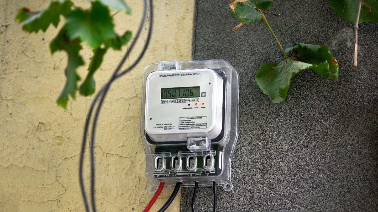 West Bengal to Roll out Smart Meters for Nearly 2 crore Consumers