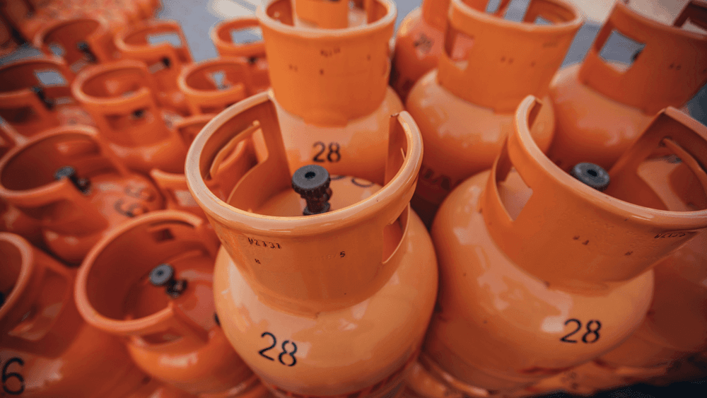 Biometric Aadhaar Authentication Mandatory for Subsidised LPG Refills from October 1