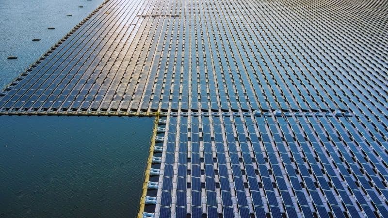 MNRE Holds Consultation on Draft Floating Solar Policy, Urges States to Identify Water Bodies