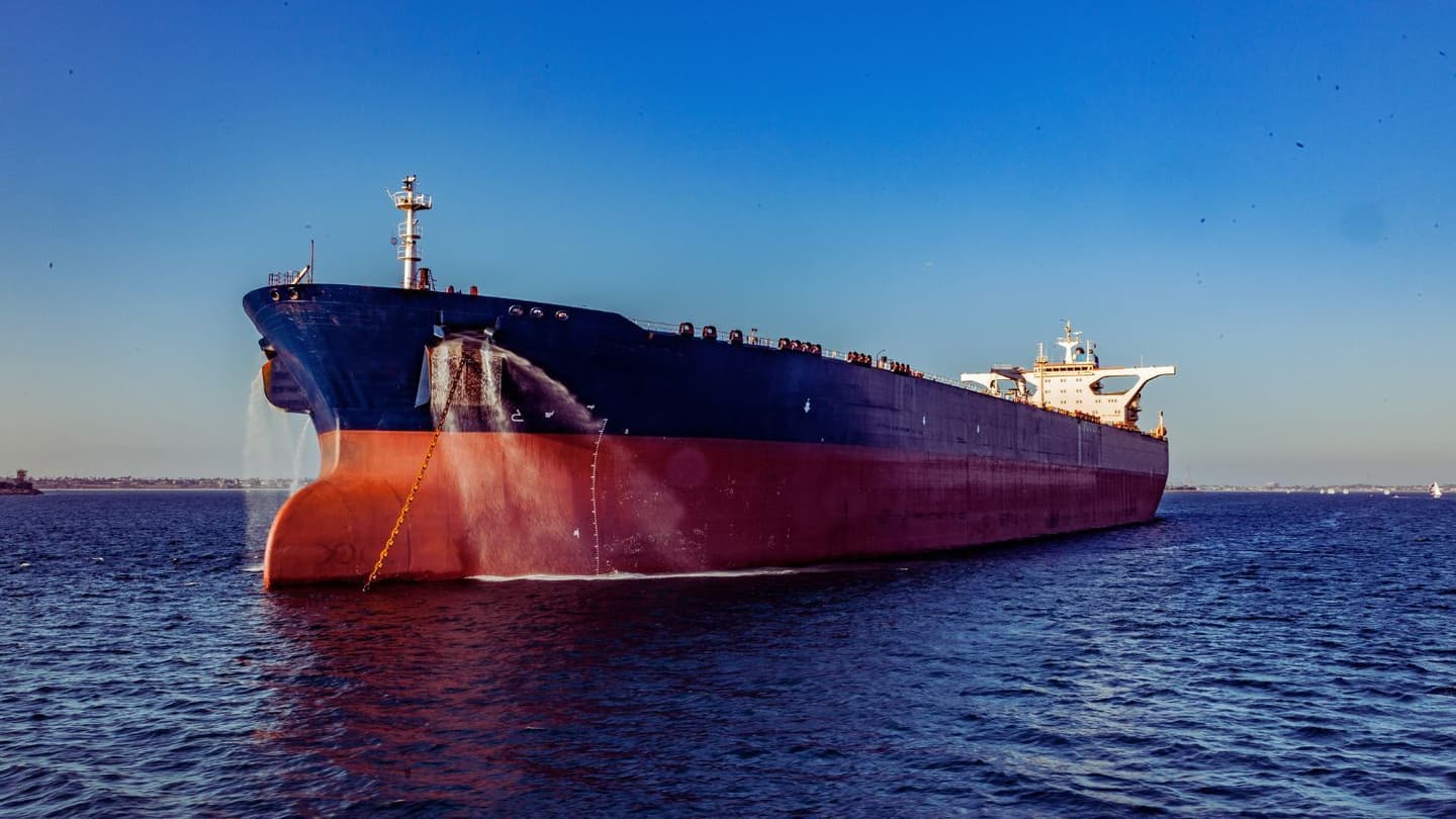 US Gives India 30-day Waiver for Russian Oil Purchases Amid Middle East Tensions